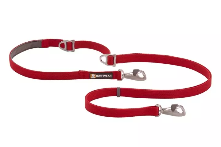 Ruffwear Switchbak Multi-Function Dog Lead Red Sumac 2 Ruffwear Switchbak Multi-Function Dog Lead Red Sumac - Image 2